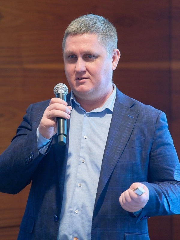 Карпешин Андрей Владимирович.